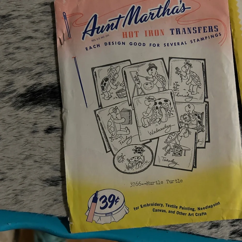 Vintage Aunt Martha's Hot Iron‎ Transfers Turtle Quilt Craft Sewing